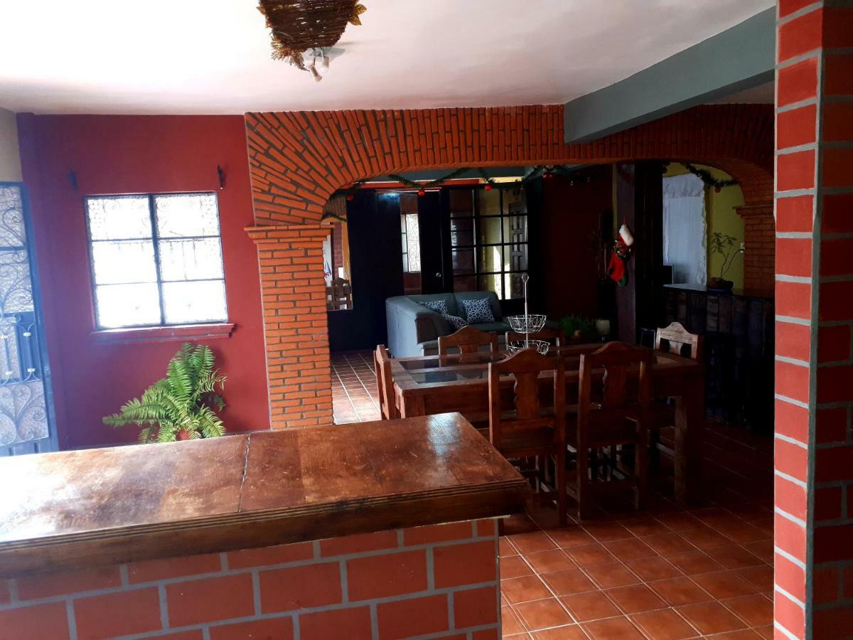 Casa Bugambilias Villa แท็กซ์โก เด อลาร์คอน ภายนอก รูปภาพ